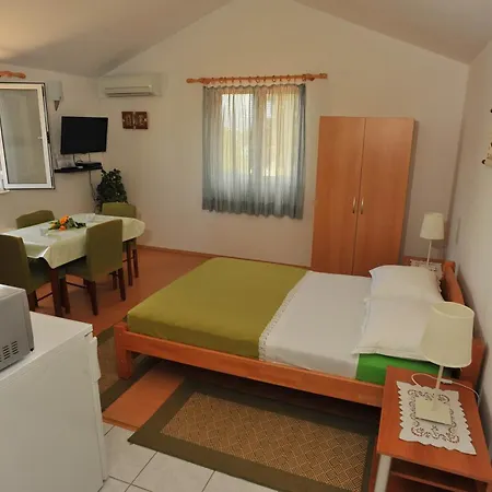 Appartement Anni Sutivan
