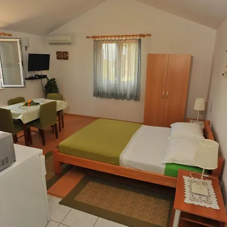 Anni Appartement *