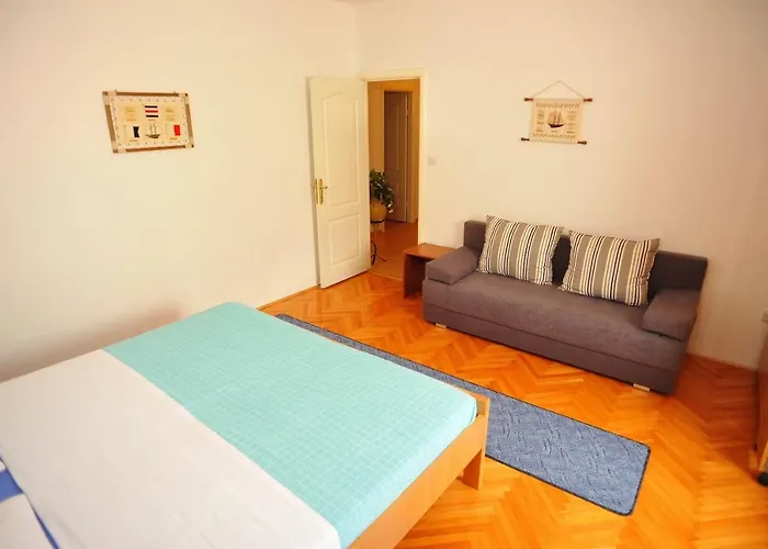 Anni Appartement Sutivan