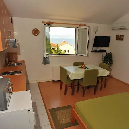 Anni Apartamento Sutivan