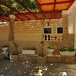 Anni Apartamento Sutivan