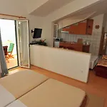 Anni Apartamento Sutivan