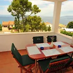Anni Apartamento Sutivan
