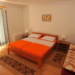 Anni Apartamento Sutivan